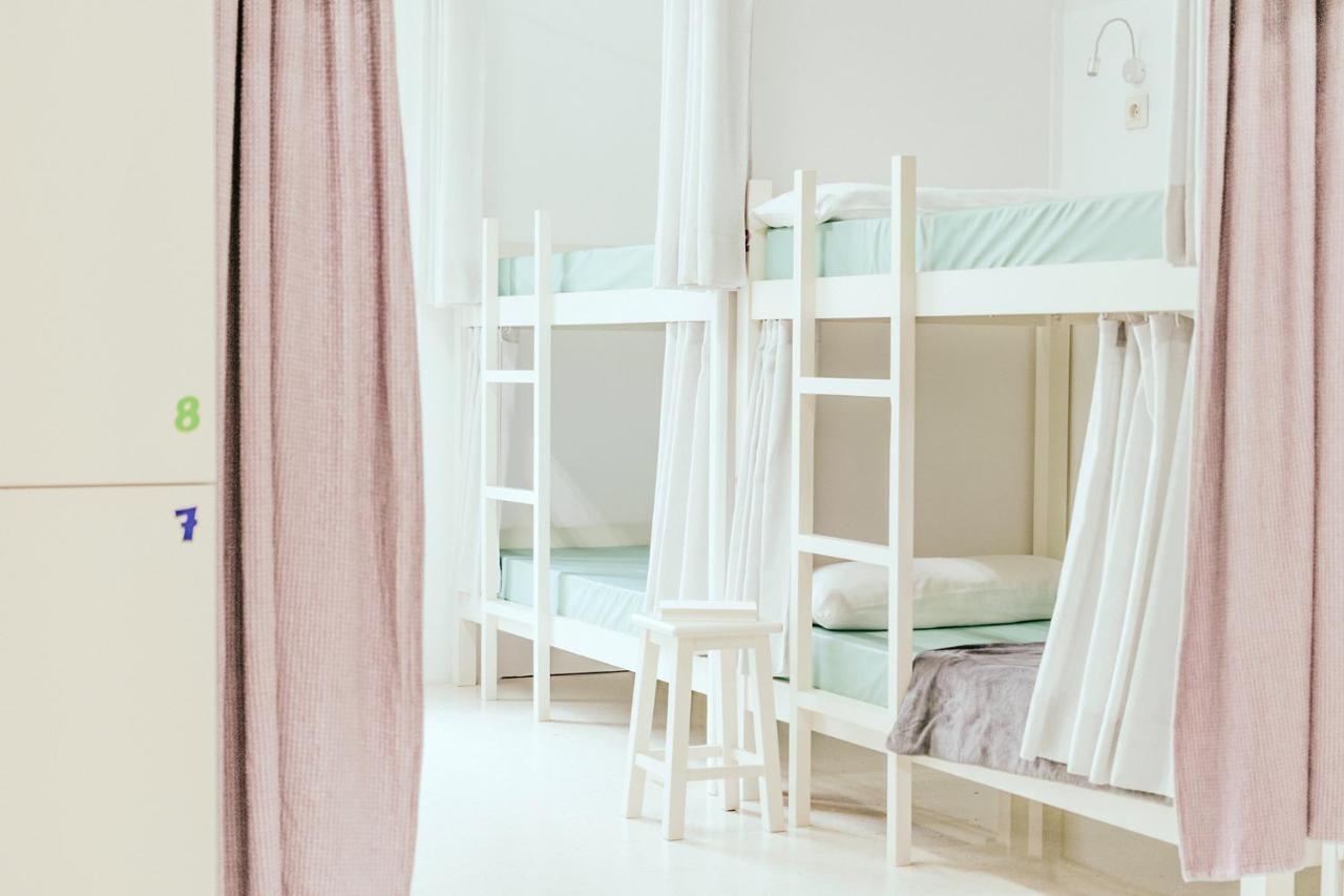 Albergue Aloxa Hostel Понтеведра Экстерьер фото